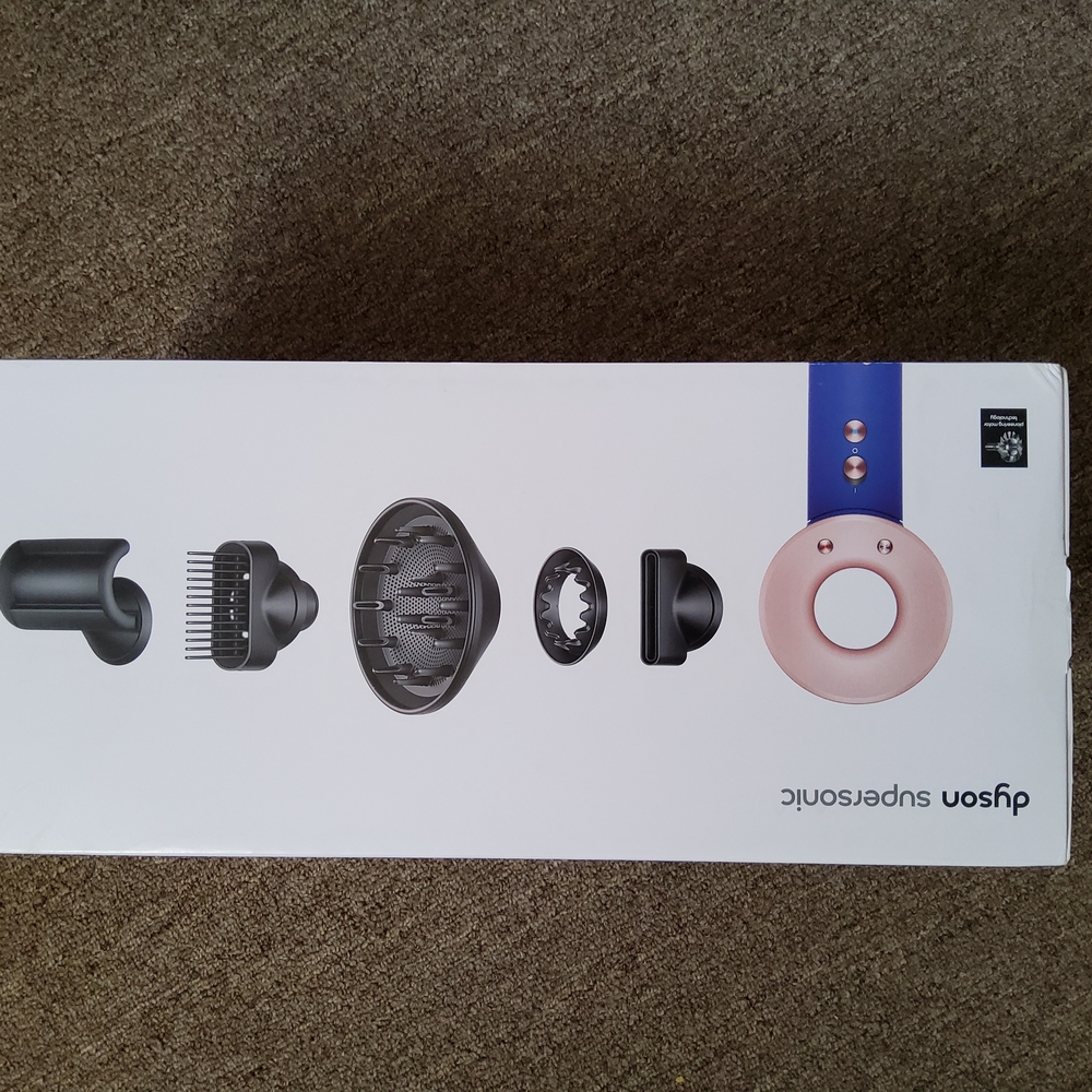 Dyson Supersonic Hair Dryer with Attachments